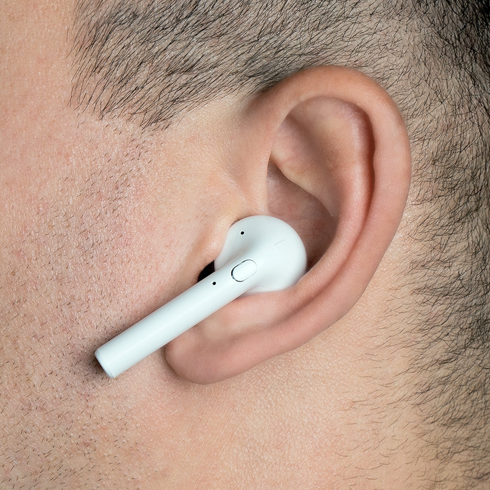 Wrestle Essos Wireless Earbuds